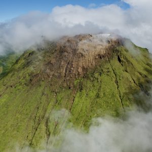 Massif de la Soufrière (c) F. Salles - Parc national de la Guadeloupe
