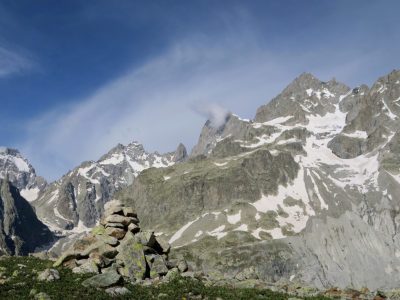 Panorama sur les sommets de Vallouise : Pelvoux, Pic sans nom, Ailefroide, Fifre, Barre des Ecrins, glacier blanc, Parc national des Ecrins © M. Coulon