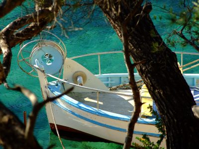 Pêche professionnelle à Ensuès -Port de Méjean (c) PMCB